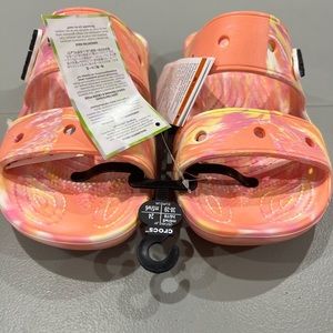 Crocs unisex adult two strap slide sandals NWT men’s 6 women’s 8 marble